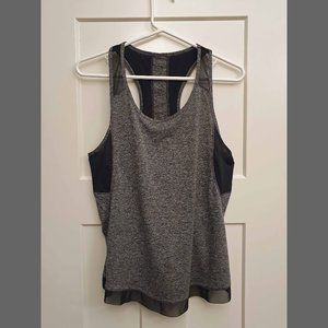 Low high tank with mesh